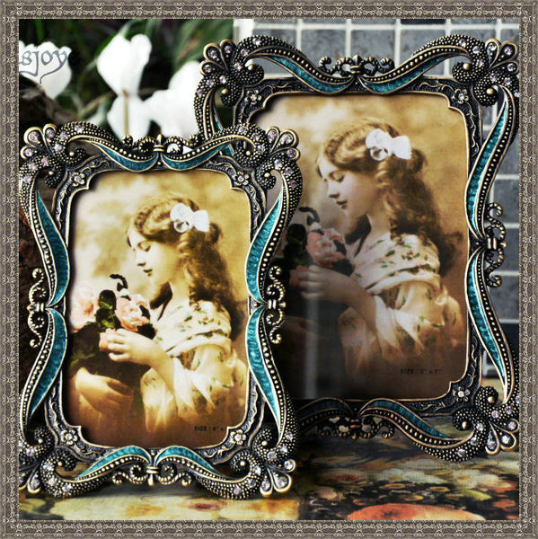 Ancient Green Gothic Photo Frame